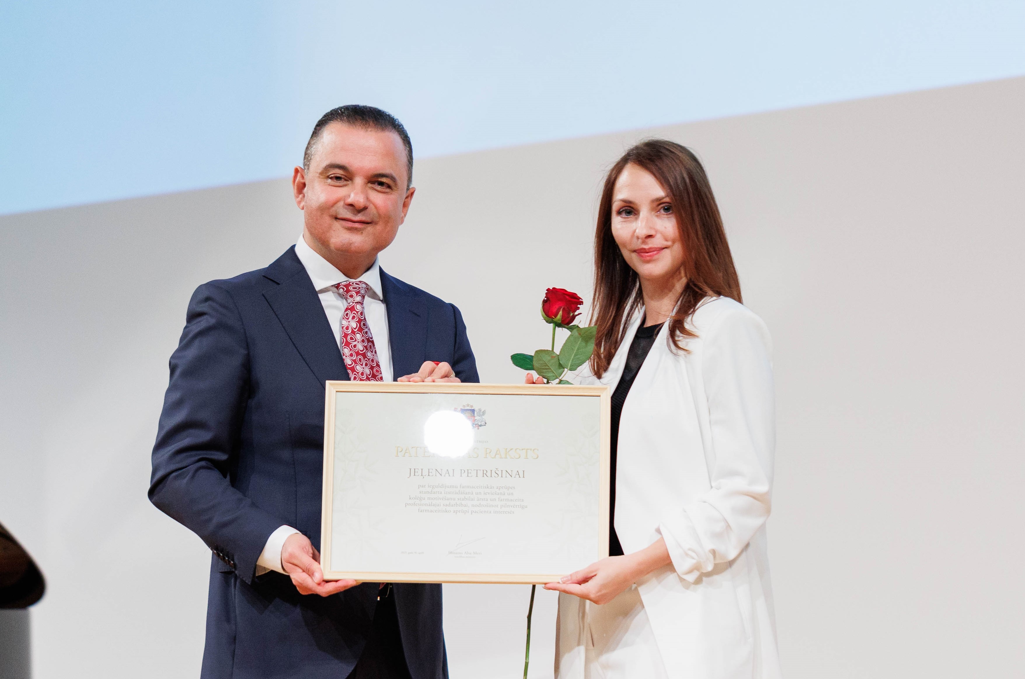 Saņemts pateicības raksts par nozīmīgu ieguldījumu farmaceitiskās aprūpes standarta izstrādē