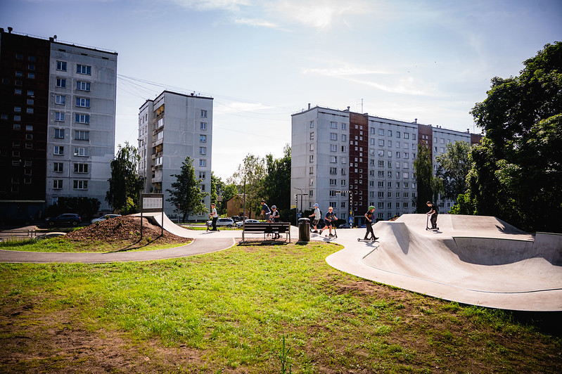 Vecmīlgrāvī izveidots jauns skeitparks
